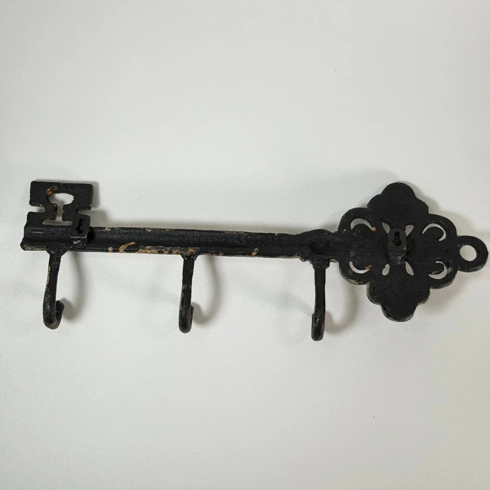 Vintage Skeleton Key Wall Hook Rack Brown Rustic Cast Iron Famrhouse Cottage